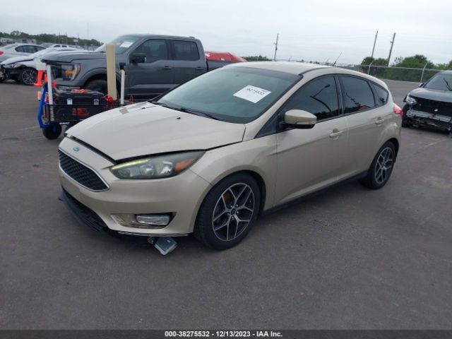 Photo 1 VIN: 1FADP3M28HL221453 - FORD FOCUS 