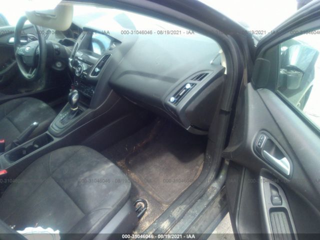 Photo 4 VIN: 1FADP3M28HL273083 - FORD FOCUS 