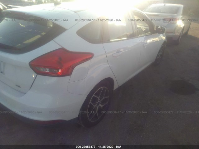 Photo 3 VIN: 1FADP3M28HL290062 - FORD FOCUS 