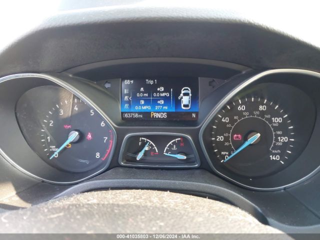 Photo 6 VIN: 1FADP3M28HL299876 - FORD FOCUS 