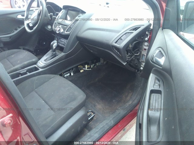 Photo 4 VIN: 1FADP3M29HL303675 - FORD FOCUS 