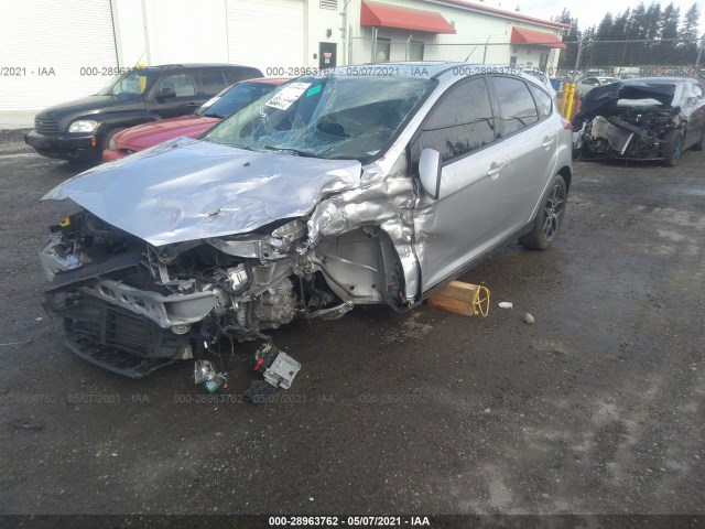 Photo 1 VIN: 1FADP3M29HL308715 - FORD FOCUS 