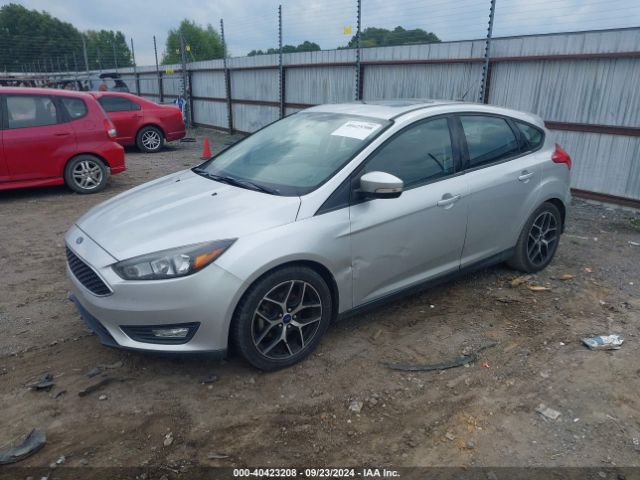 Photo 1 VIN: 1FADP3M2XHL227965 - FORD FOCUS 