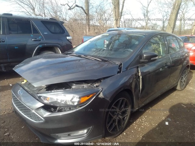 Photo 1 VIN: 1FADP3M2XHL253255 - FORD FOCUS 