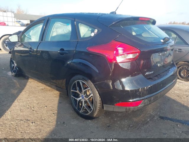 Photo 2 VIN: 1FADP3M2XJL267615 - FORD FOCUS 