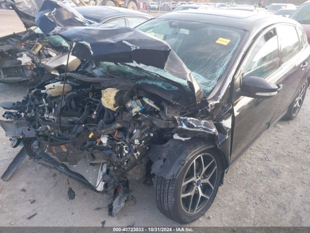 Photo 5 VIN: 1FADP3M2XJL267615 - FORD FOCUS 