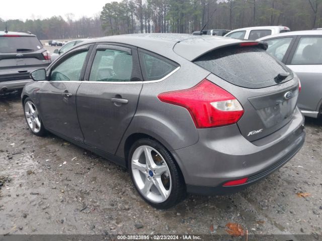 Photo 2 VIN: 1FADP3N20DL186660 - FORD FOCUS 