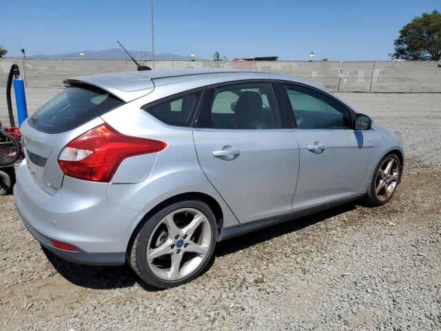 Photo 2 VIN: 1FADP3N20DL251703 - FORD FOCUS 