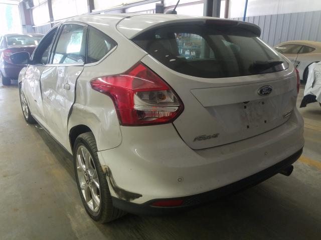 Photo 2 VIN: 1FADP3N20DL262555 - FORD FOCUS TITA 