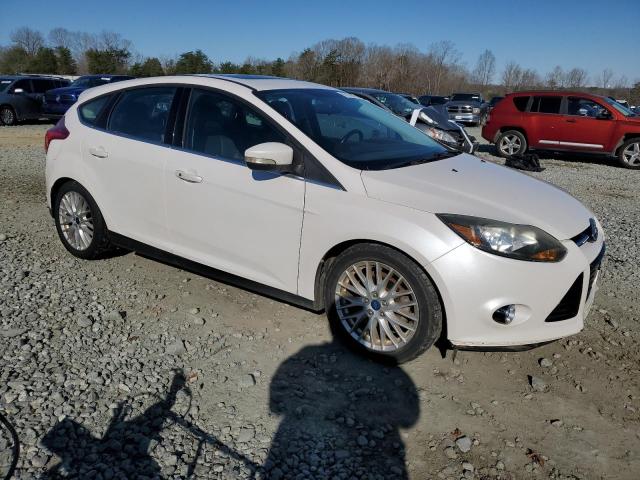 Photo 3 VIN: 1FADP3N20EL126685 - FORD FOCUS 