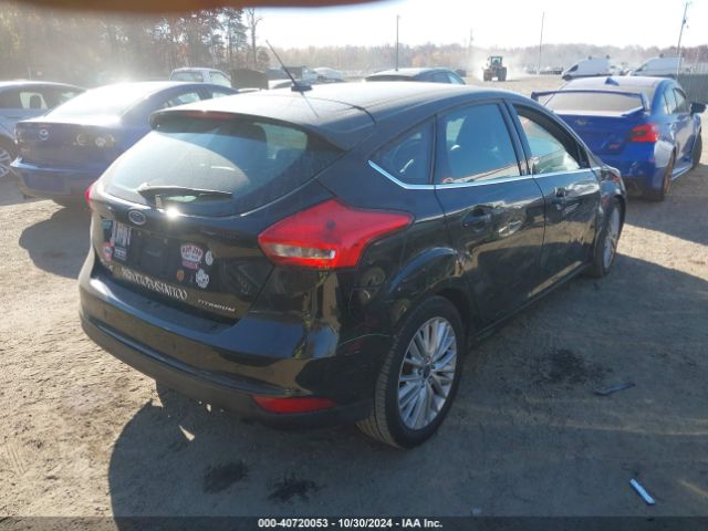 Photo 3 VIN: 1FADP3N20FL215920 - FORD FOCUS 