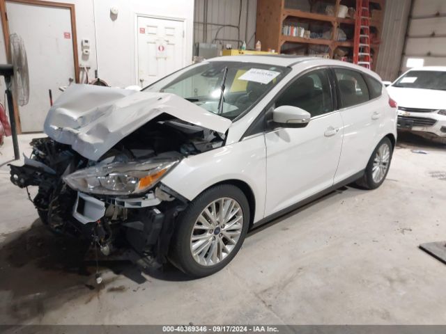 Photo 1 VIN: 1FADP3N20HL221848 - FORD FOCUS 