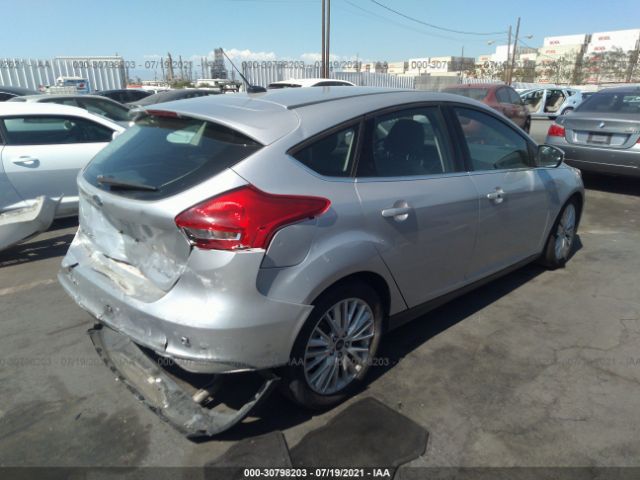 Photo 3 VIN: 1FADP3N20HL268524 - FORD FOCUS 