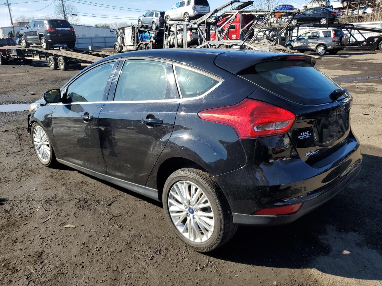 Photo 1 VIN: 1FADP3N20JL279450 - FORD FOCUS 