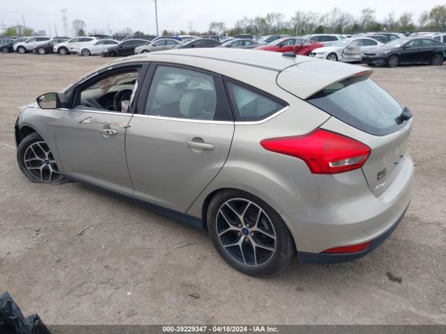 Photo 2 VIN: 1FADP3N21GL346002 - FORD FOCUS 