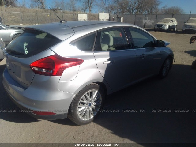 Photo 3 VIN: 1FADP3N21HL264885 - FORD FOCUS 