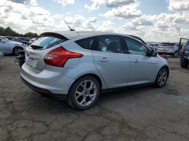 Photo 2 VIN: 1FADP3N22DL103696 - FORD FOCUS TITA 