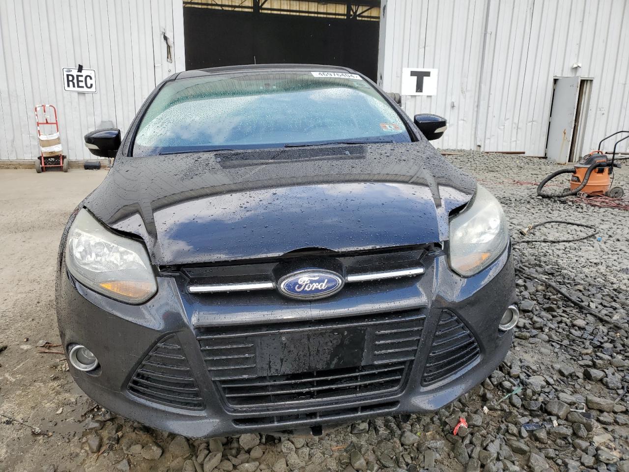 Photo 4 VIN: 1FADP3N22DL103830 - FORD FOCUS 