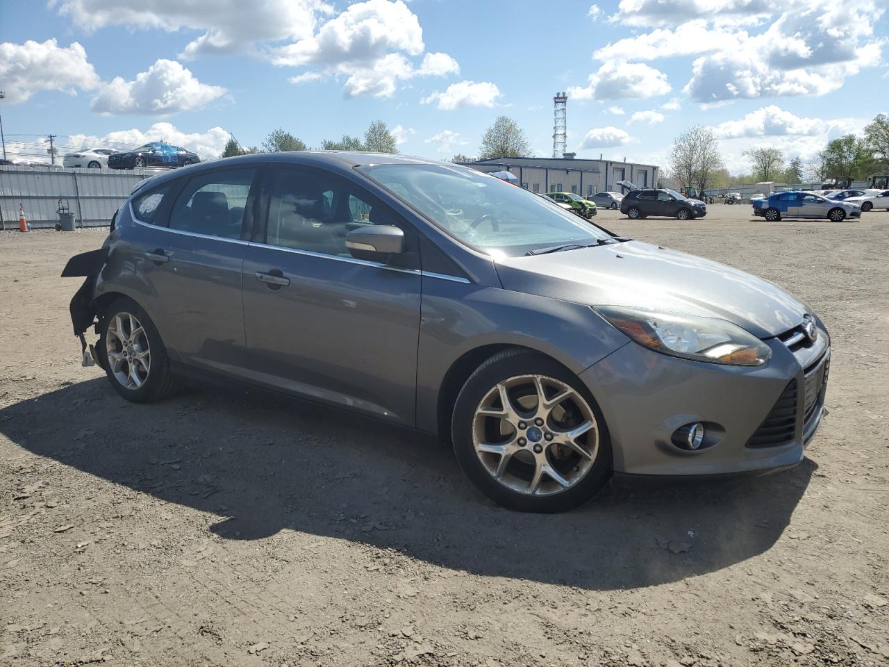 Photo 3 VIN: 1FADP3N22DL148833 - FORD FOCUS 