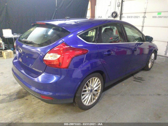 Photo 3 VIN: 1FADP3N22EL102100 - FORD FOCUS 