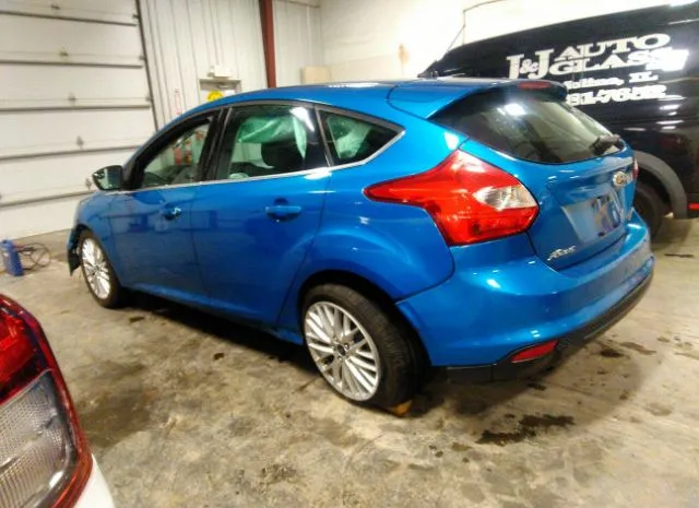 Photo 2 VIN: 1FADP3N22EL103344 - FORD FOCUS 