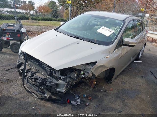 Photo 1 VIN: 1FADP3N22GL236446 - FORD FOCUS 