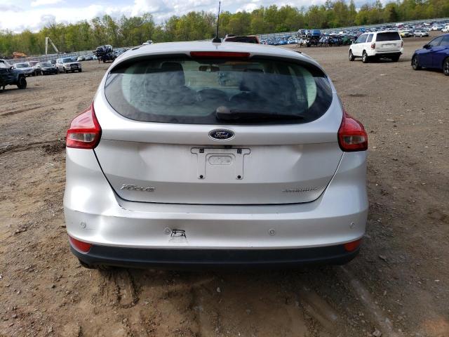 Photo 5 VIN: 1FADP3N22JL261905 - FORD FOCUS 