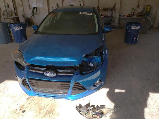 Photo 8 VIN: 1FADP3N23DL207551 - FORD FOCUS TITA 