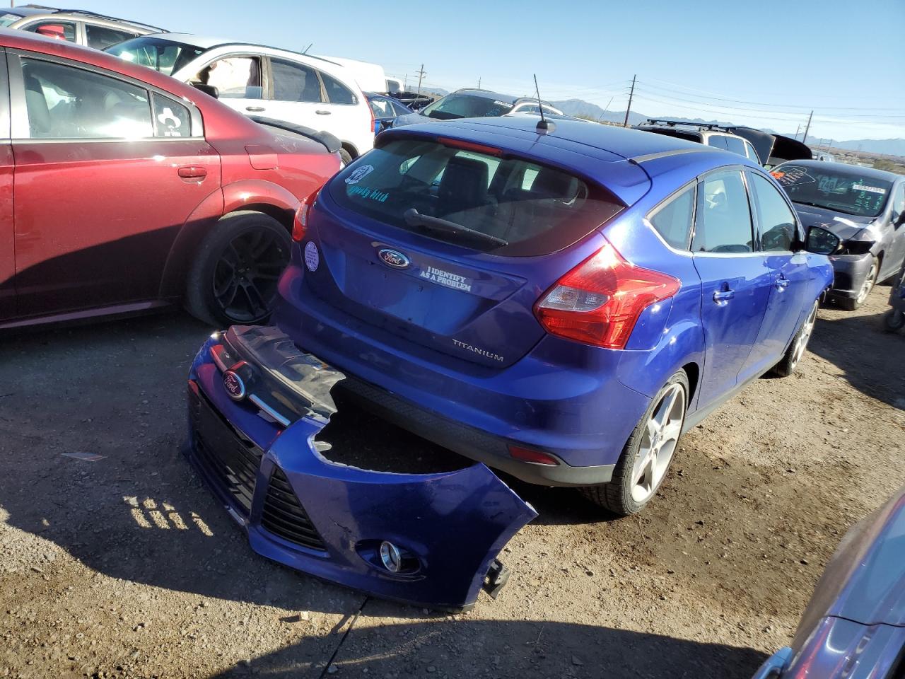 Photo 2 VIN: 1FADP3N23EL183656 - FORD FOCUS 