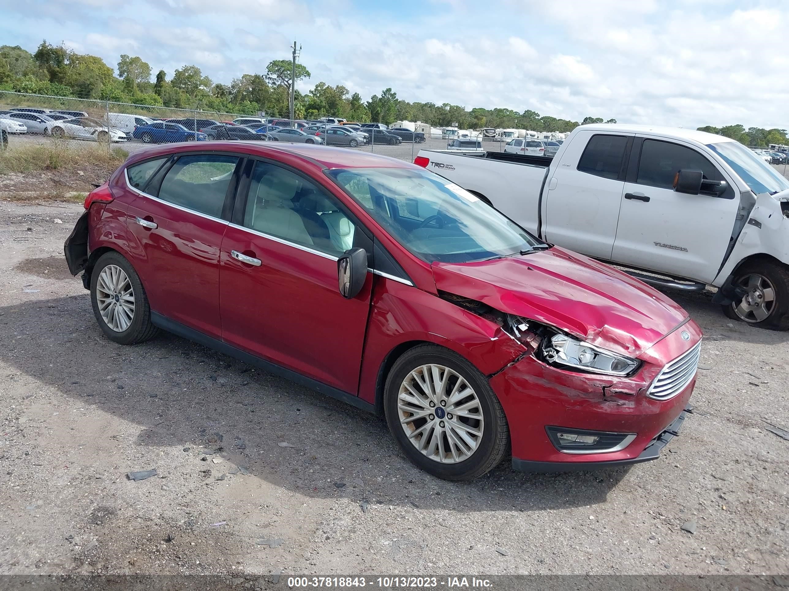 Photo 0 VIN: 1FADP3N23GL326026 - FORD FOCUS 