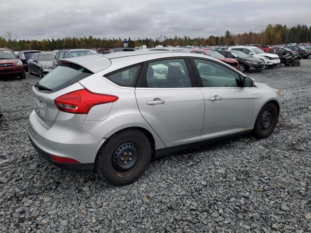 Photo 2 VIN: 1FADP3N23HL326142 - FORD FOCUS 