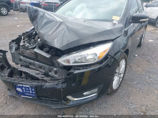 Photo 5 VIN: 1FADP3N23JL294475 - FORD FOCUS 