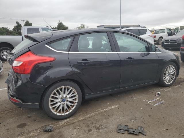 Photo 2 VIN: 1FADP3N24DL105577 - FORD FOCUS TITA 