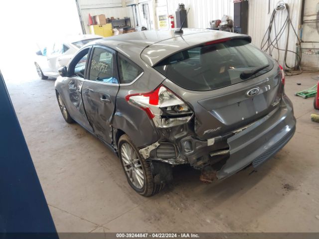 Photo 2 VIN: 1FADP3N24DL298670 - FORD FOCUS 