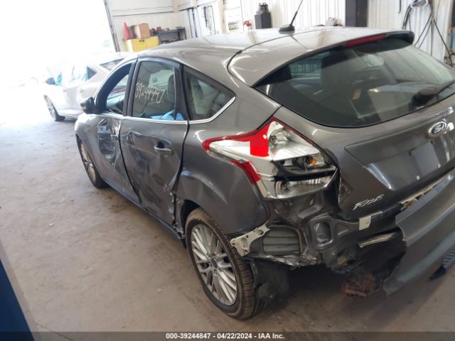 Photo 5 VIN: 1FADP3N24DL298670 - FORD FOCUS 