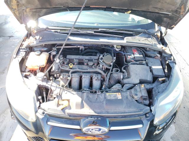 Photo 6 VIN: 1FADP3N24DL351948 - FORD FOCUS TITA 