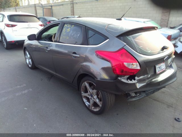 Photo 2 VIN: 1FADP3N24DL382164 - FORD FOCUS 