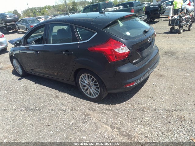 Photo 2 VIN: 1FADP3N24EL135910 - FORD FOCUS 