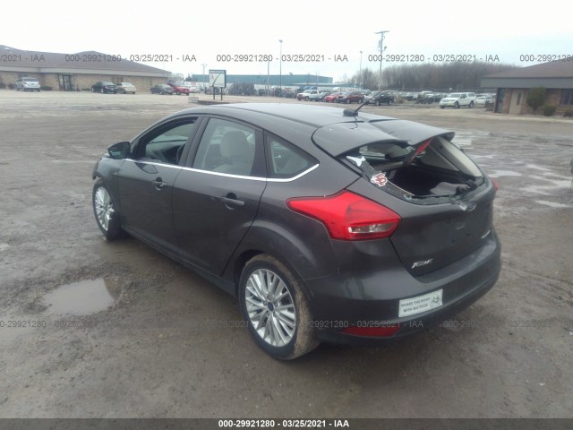 Photo 2 VIN: 1FADP3N24GL330442 - FORD FOCUS 