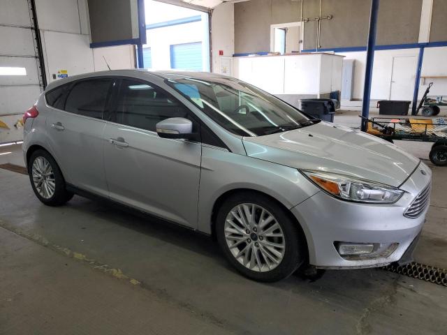 Photo 3 VIN: 1FADP3N24HL272589 - FORD FOCUS TITA 