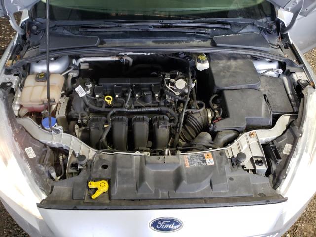 Photo 6 VIN: 1FADP3N24HL272608 - FORD FOCUS TITA 