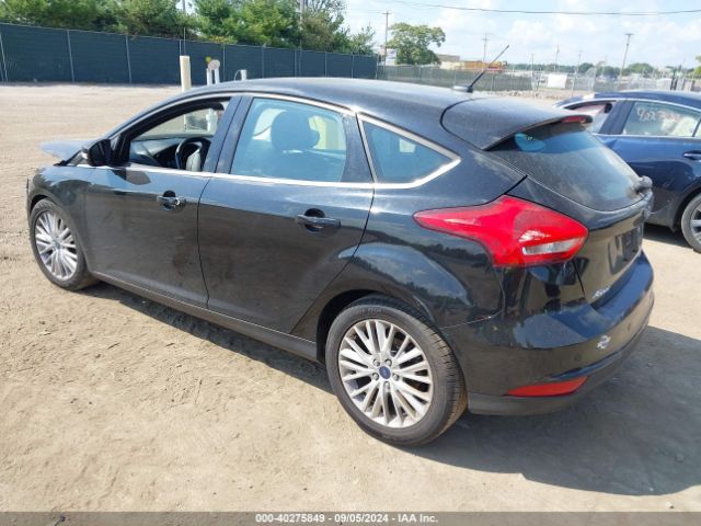 Photo 2 VIN: 1FADP3N24HL280501 - FORD FOCUS 