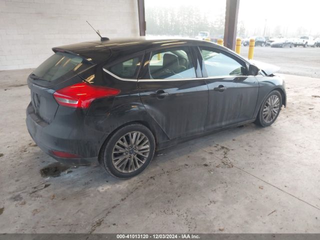 Photo 3 VIN: 1FADP3N24HL287657 - FORD FOCUS 