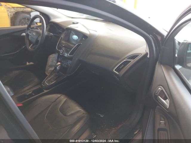 Photo 4 VIN: 1FADP3N24HL287657 - FORD FOCUS 