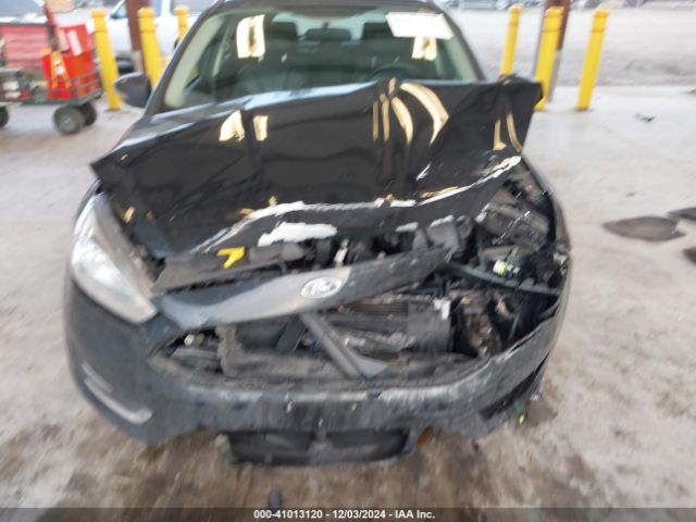 Photo 5 VIN: 1FADP3N24HL287657 - FORD FOCUS 