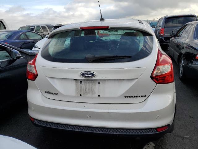 Photo 5 VIN: 1FADP3N25DL117074 - FORD FOCUS 