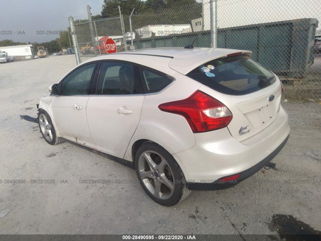 Photo 2 VIN: 1FADP3N25DL130925 - FORD FOCUS 