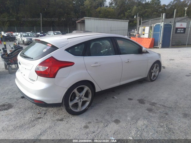 Photo 3 VIN: 1FADP3N25DL130925 - FORD FOCUS 