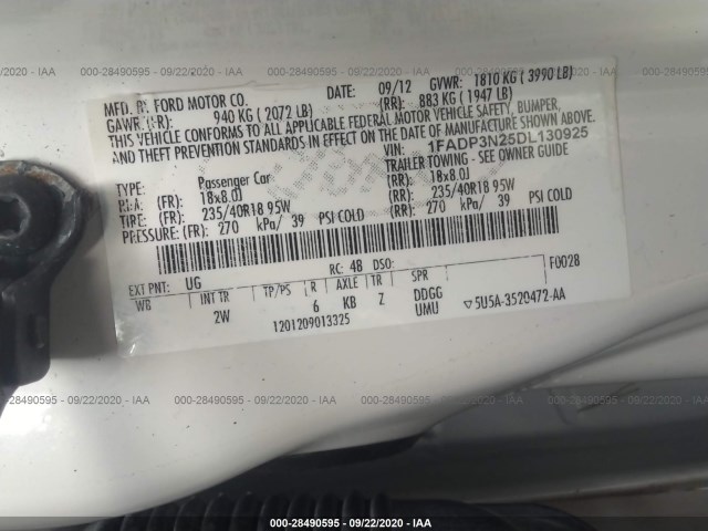 Photo 8 VIN: 1FADP3N25DL130925 - FORD FOCUS 