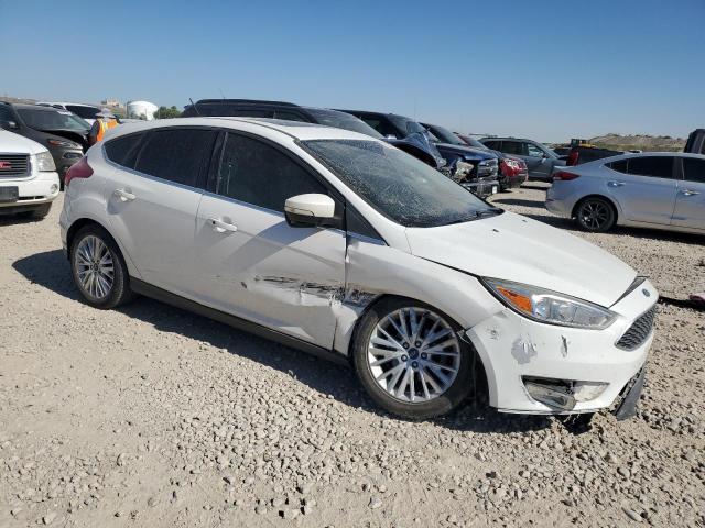 Photo 3 VIN: 1FADP3N25HL272584 - FORD FOCUS 